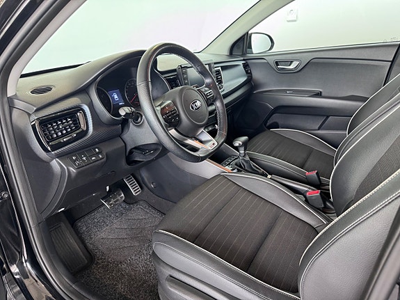 Kia Rio 7 of 18
