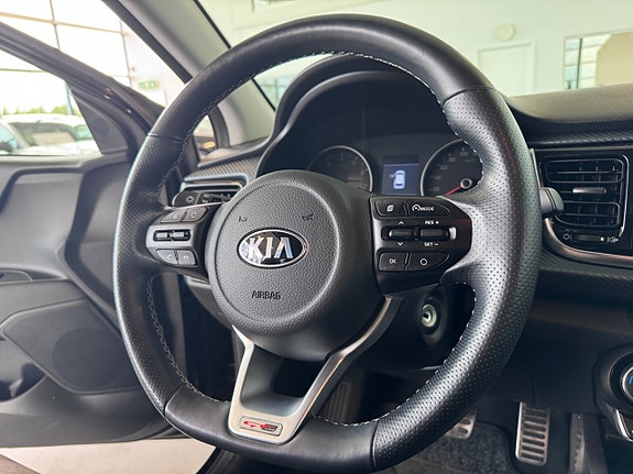 Kia Rio 10 of 18