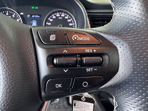 Kia Rio 12 of 18