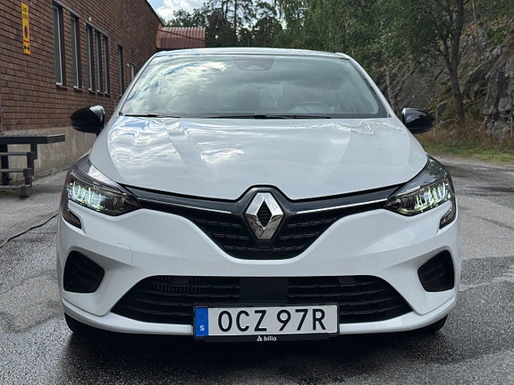 Renault Clio 8 of 26
