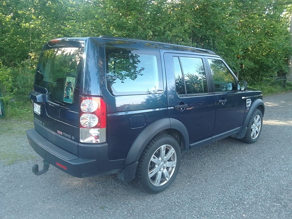 Land Rover Discovery 2 of 6