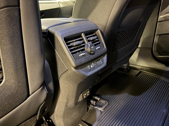Peugeot 5008 8 of 18