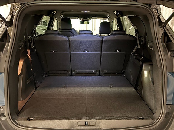 Peugeot 5008 4 of 18
