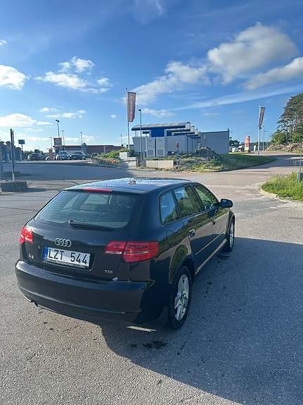 Audi A3 4 of 7
