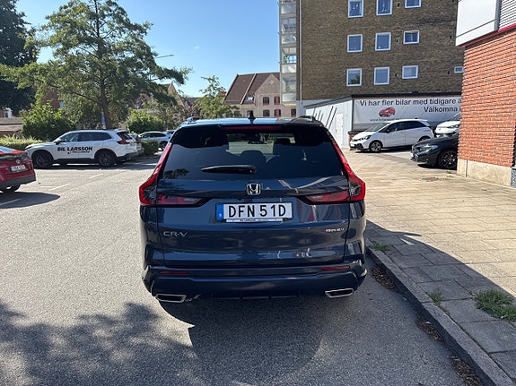 Honda CR-V 5 of 14