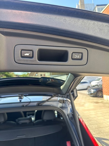 Honda CR-V 7 of 14