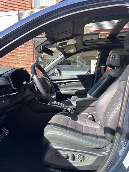 Honda CR-V 9 of 14
