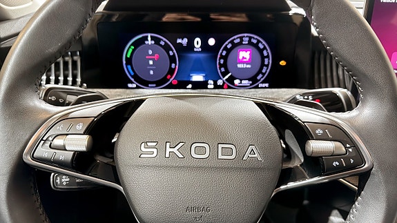 Skoda Superb 19 of 22