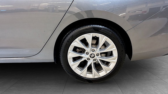 Skoda Superb 6 of 22