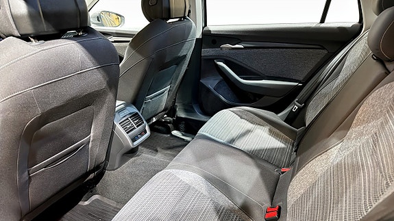 Skoda Superb 11 of 22