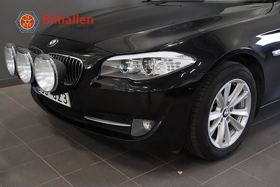 BMW 520d 2 of 24