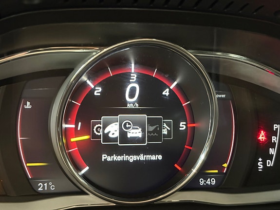 Volvo XC60 18 of 22