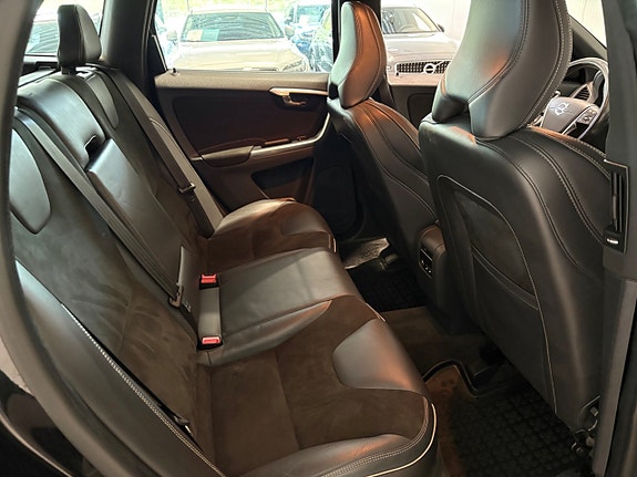Volvo XC60 20 of 22