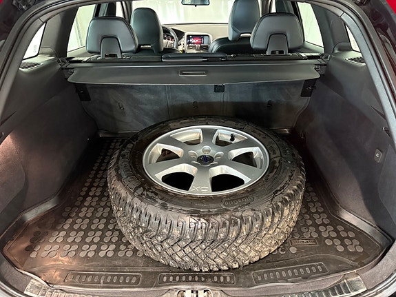 Volvo XC60 22 of 22
