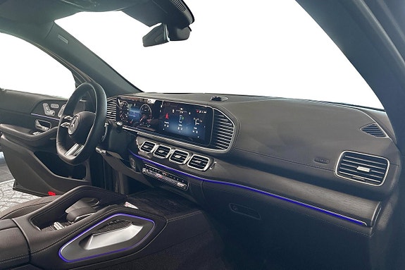 Mercedes-Benz GLS450 d 9 of 17