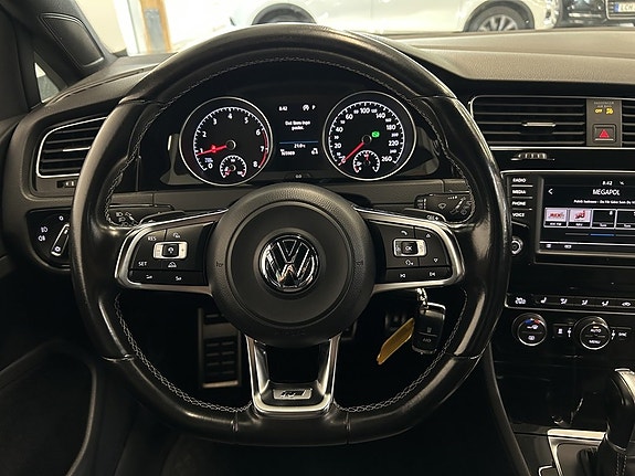 Volkswagen Golf I 13 of 20