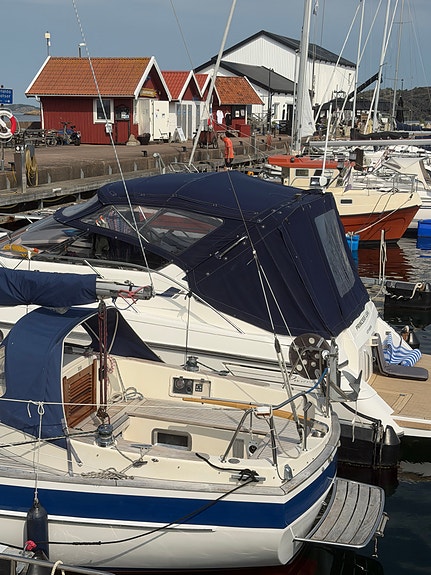Välvårdad och uppdaterad Hallberg Rassy 29 till salu 13 of 14