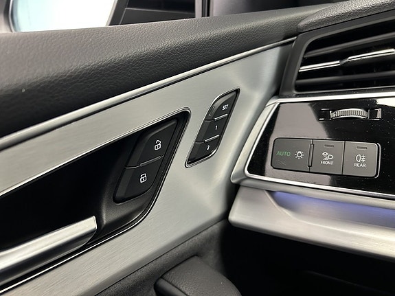 Audi Q8 23 of 27