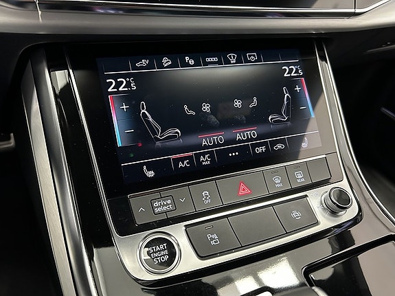 Audi Q8 21 of 27