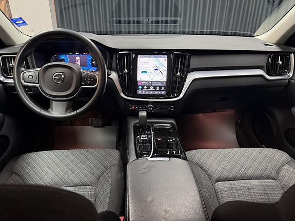Volvo V60 5 of 7
