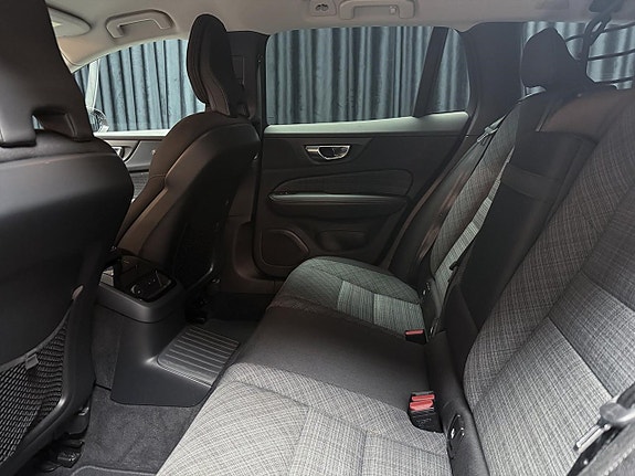 Volvo V60 7 of 7