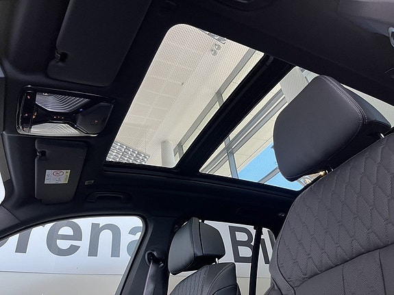 BMW X5 9 of 17