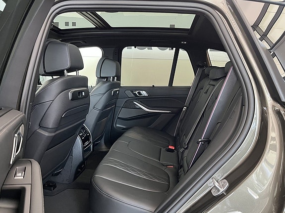 BMW X5 13 of 17