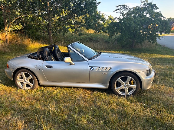 BMW Z3 2 of 7