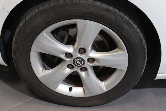 Opel Zafira Tourer 17 of 24