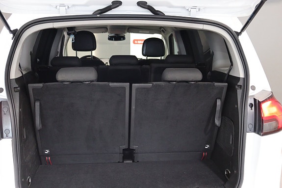 Opel Zafira Tourer 16 of 24