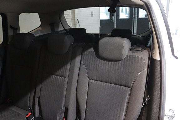 Opel Zafira Tourer 20 of 24