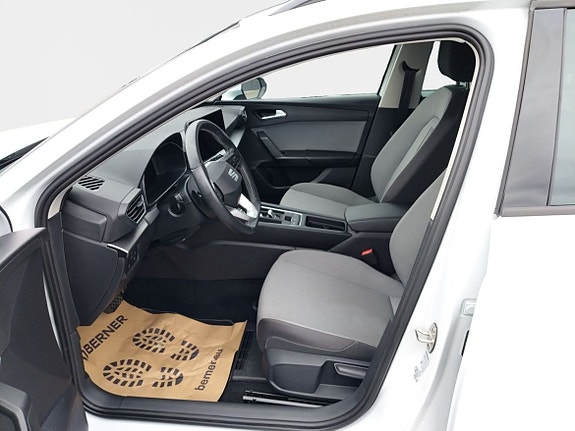 Seat Leon 9 of 15