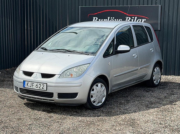 Mitsubishi Colt 5 of 9