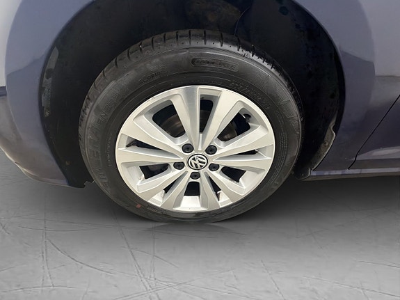 Volkswagen Golf I 24 of 28