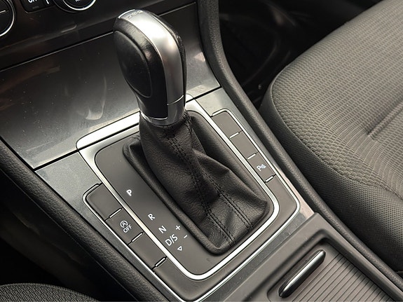 Volkswagen Golf I 19 of 28