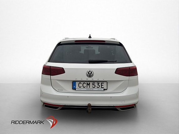 Volkswagen Passat 7 of 30