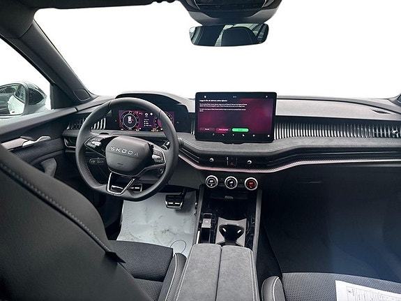 Skoda Superb 12 of 27