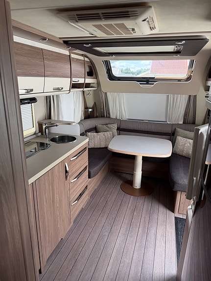 Knaus 590 Barnkammare 6 of 8