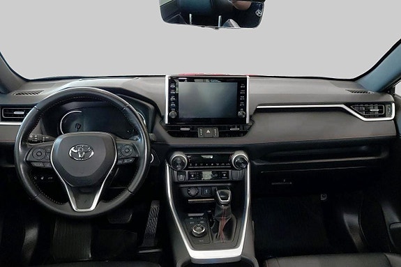 Toyota RAV4 9 of 11