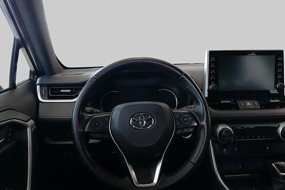 Toyota RAV4 10 of 11