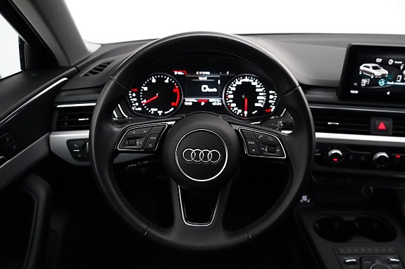 Audi A4 9 of 24
