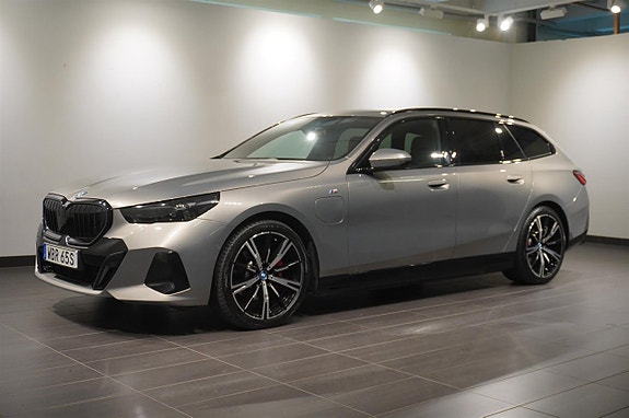 BMW 530e 2 of 20