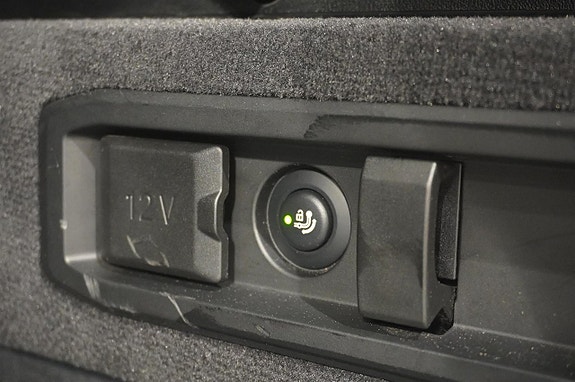 BMW 530e 12 of 20