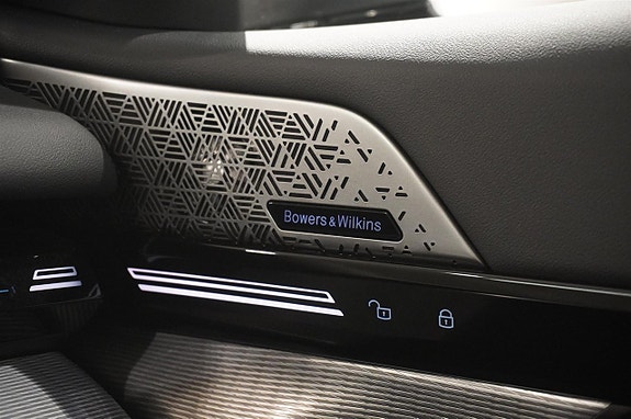 BMW 530e 16 of 20