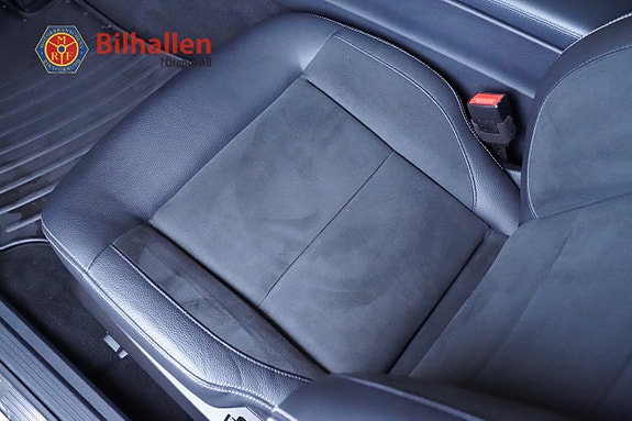 Mercedes-Benz E220 15 of 28