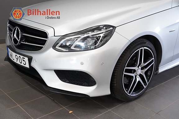 Mercedes-Benz E220 3 of 28