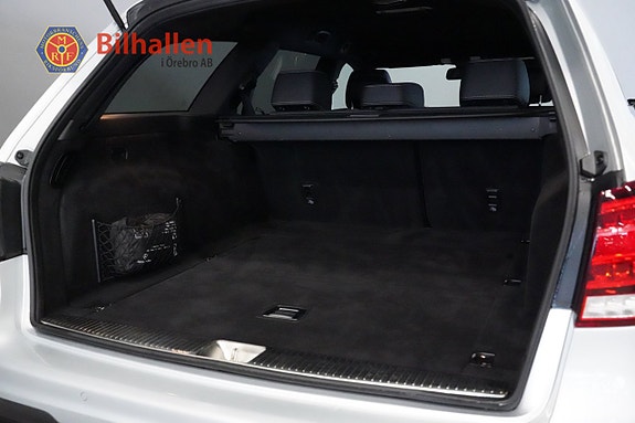 Mercedes-Benz E220 24 of 28