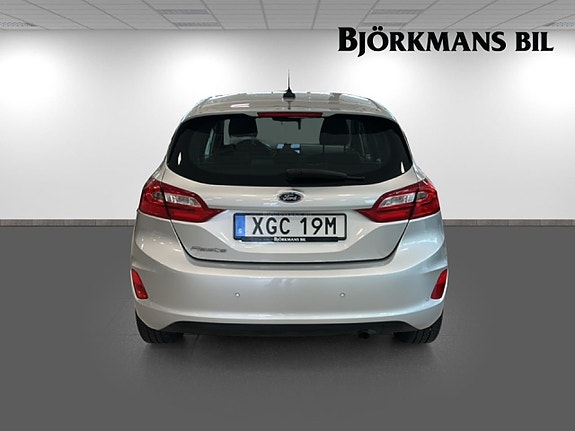 Ford Fiesta 5 of 14