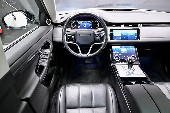 Land Rover Range Rover Evoque 16 of 29