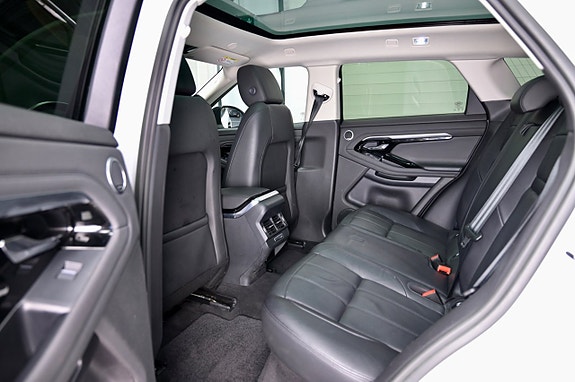 Land Rover Range Rover Evoque 10 of 29